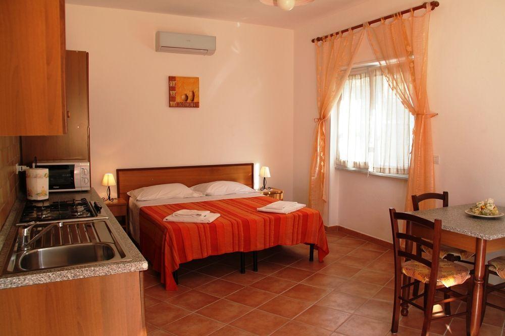 Cau - Viale Europa Apartment *
